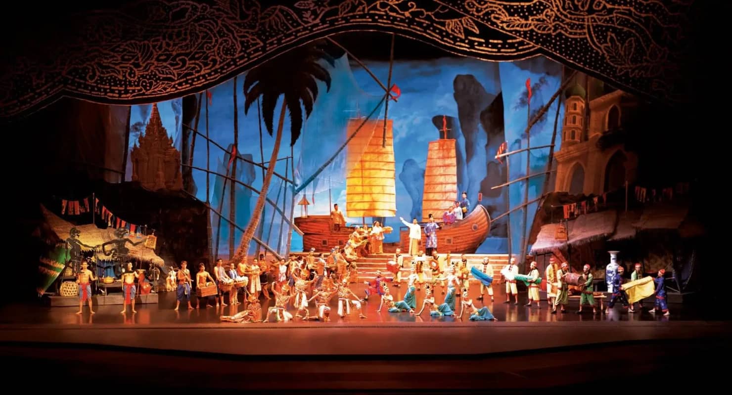 Сиам Нирамит Шоу Сиам Нирамит Шоу